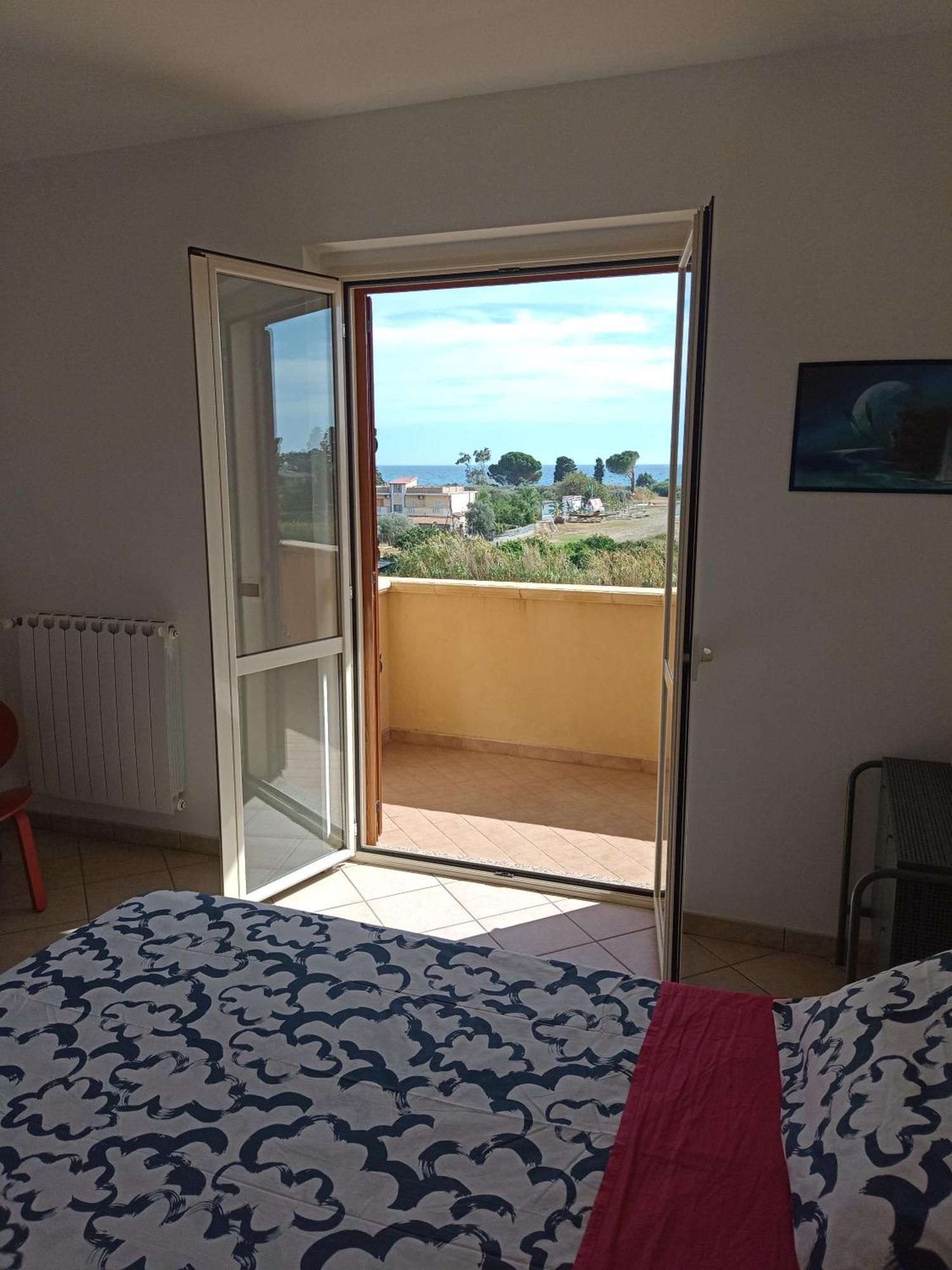 Degli Angioini Holiday Home 카울로니아 마리나 외부 사진