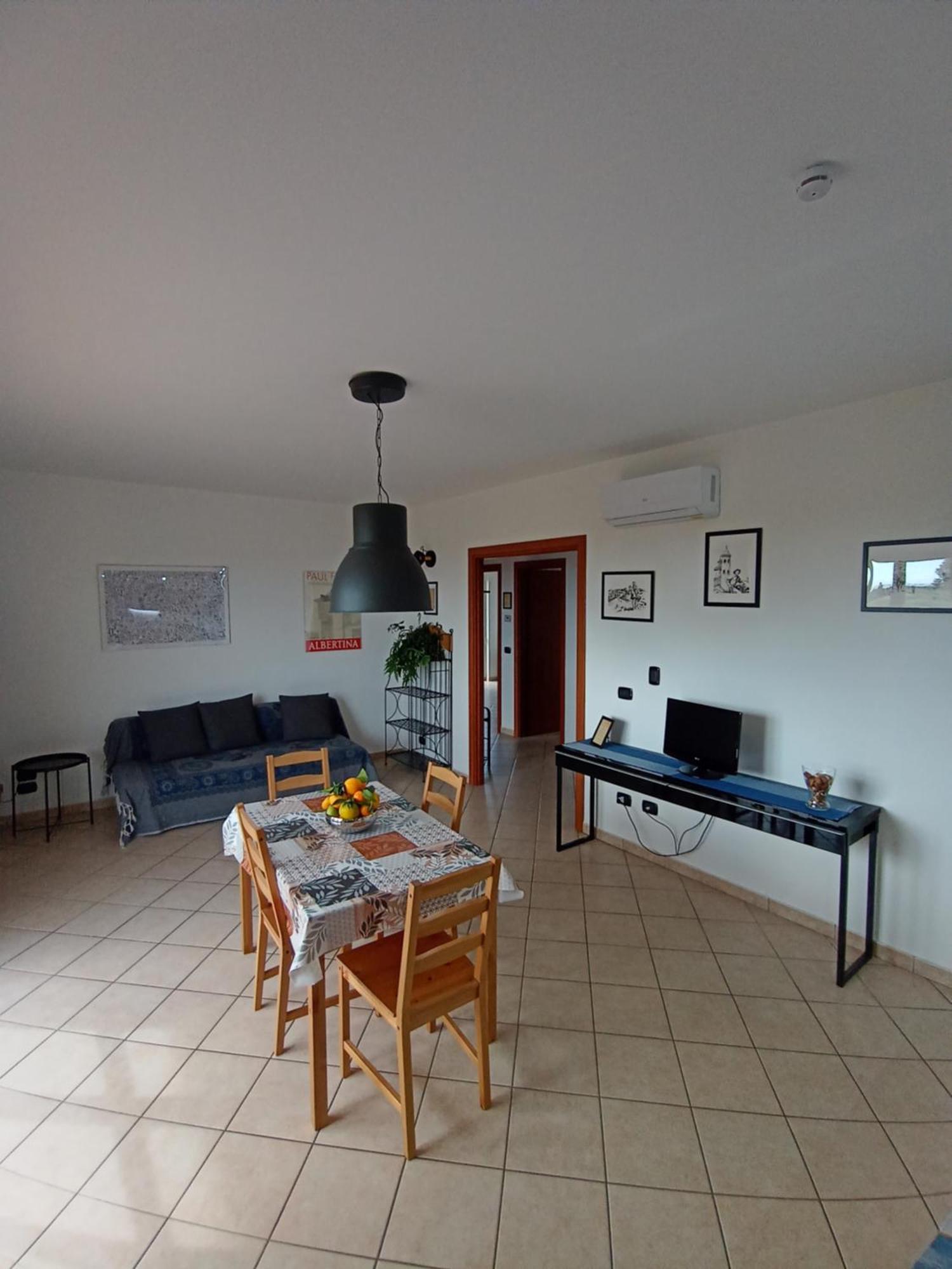 Degli Angioini Holiday Home 카울로니아 마리나 외부 사진